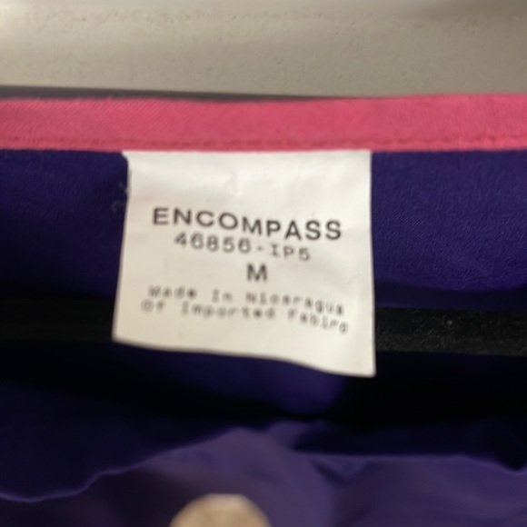 Purple scrub top, medium, NWOT - Picture 2 of 3